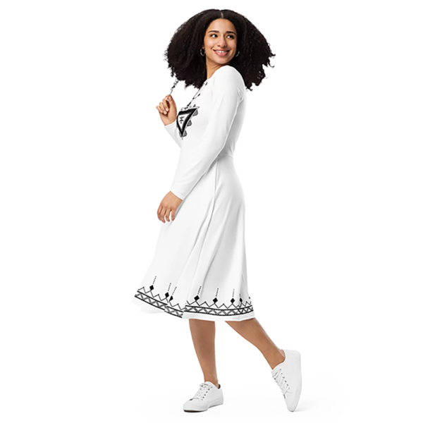 Robe Berbere Symbole amazigh vue latérale
